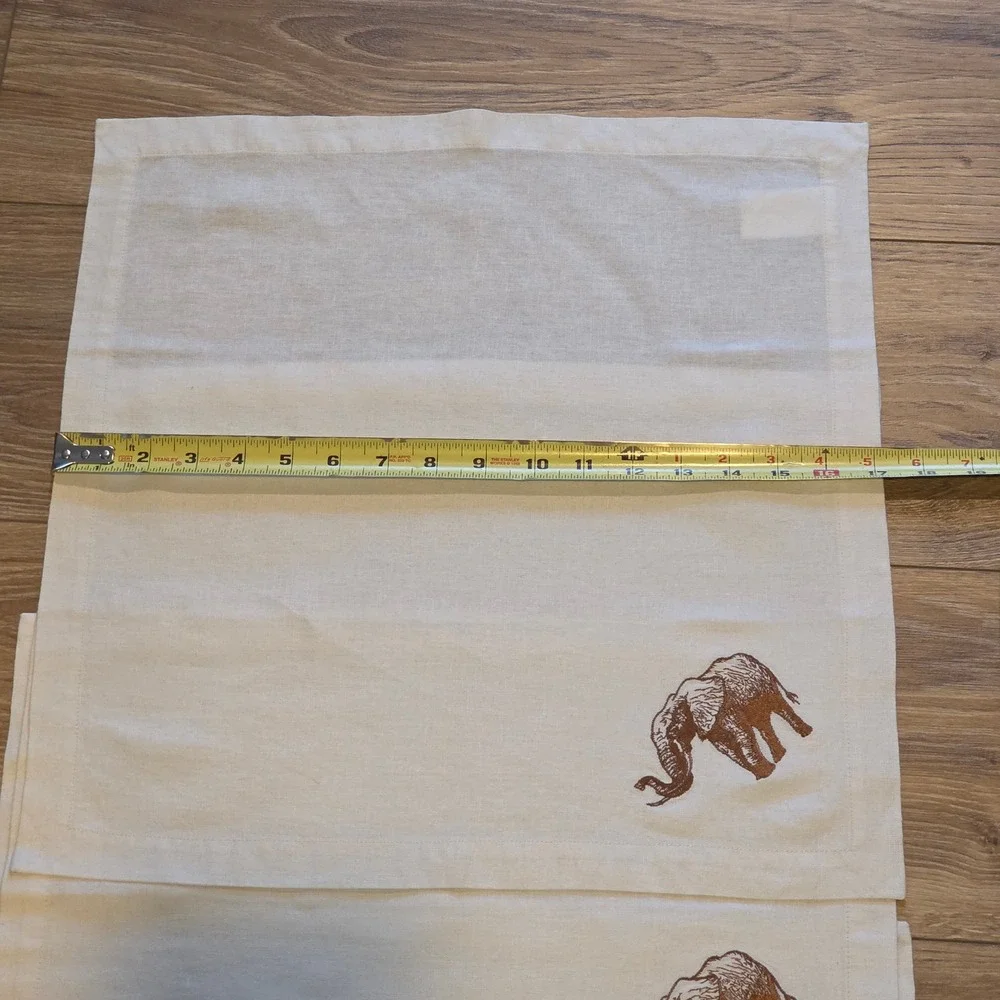 Vintage Embroidered Linen Safari Napkins Elephant Giraffe Set of 4 Cream Brown